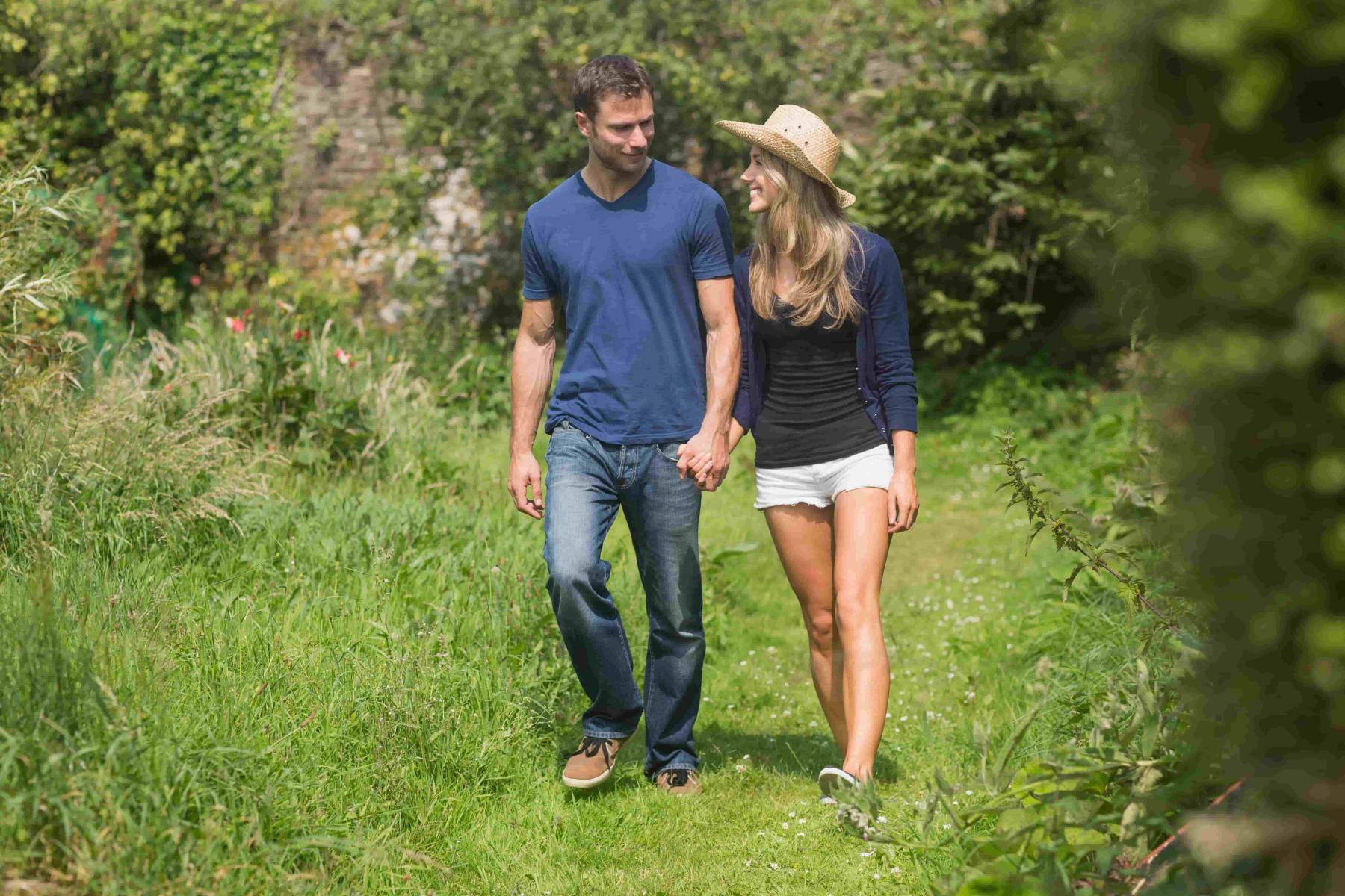 The Cotswolds Effect: A Gentle Transformation of Skin 